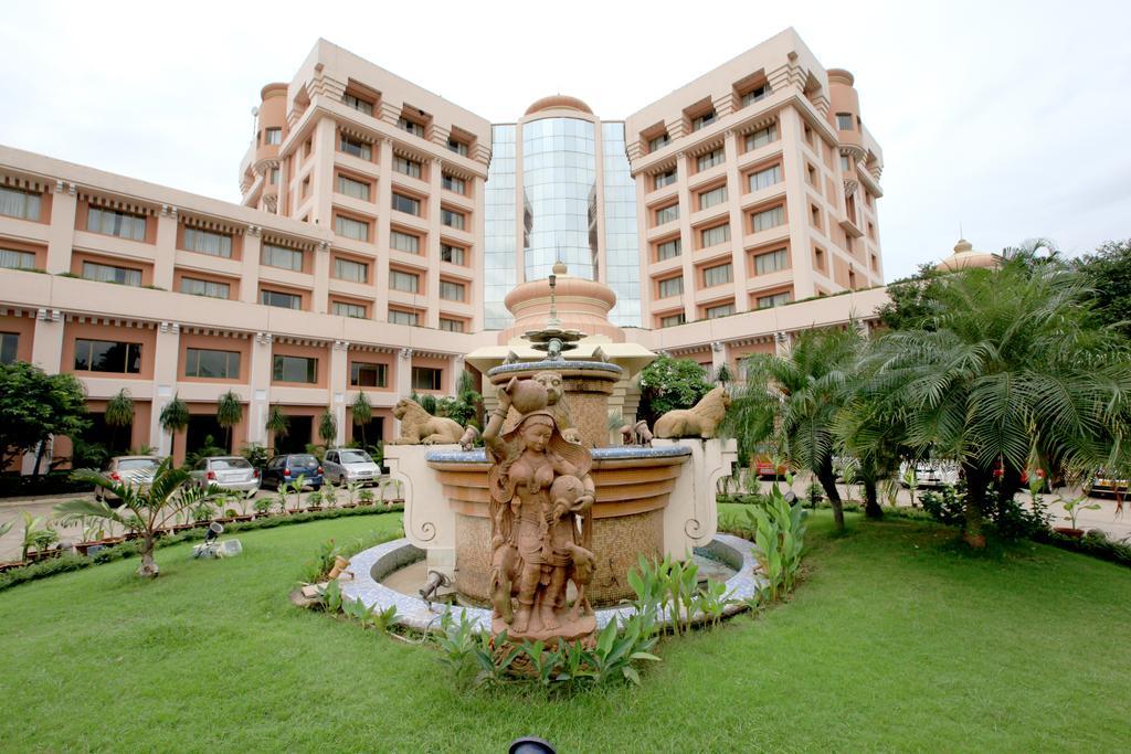 Hotel Swosti Premium Bhubaneswar Exterior photo