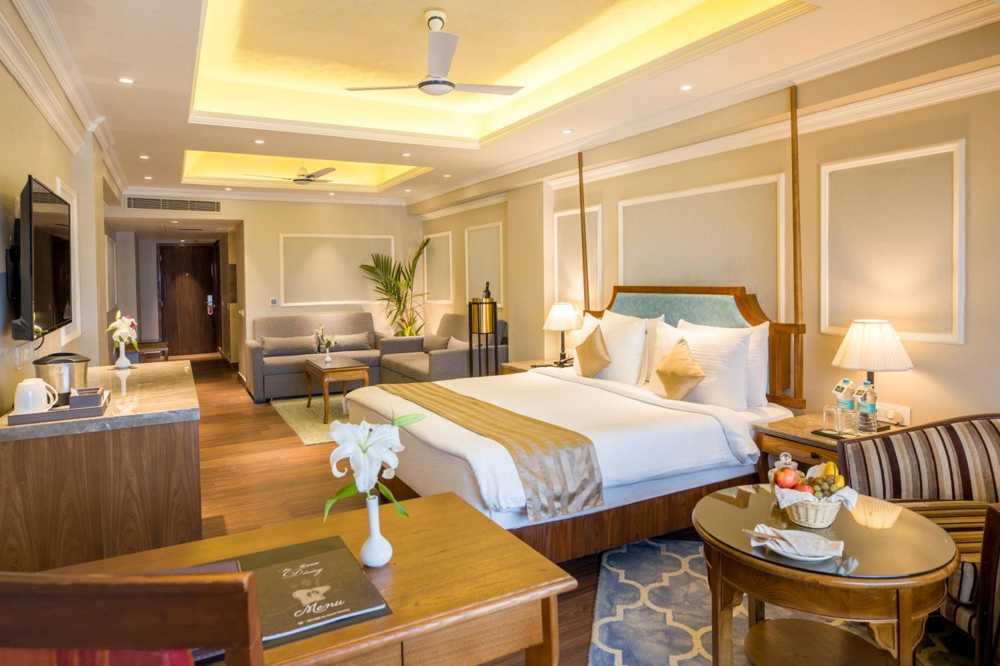 Hotel Swosti Premium Bhubaneswar Exterior photo