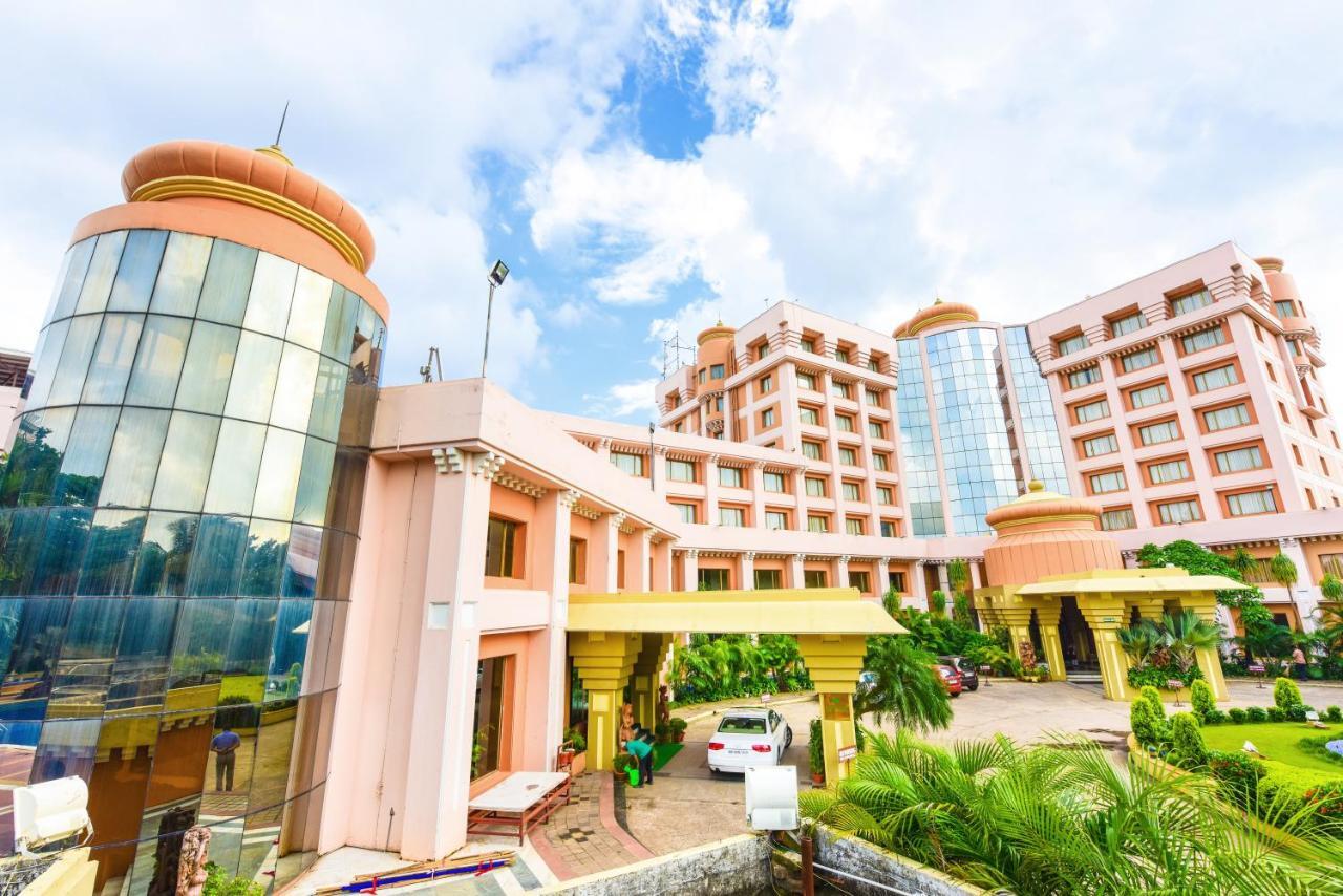 Hotel Swosti Premium Bhubaneswar Exterior photo